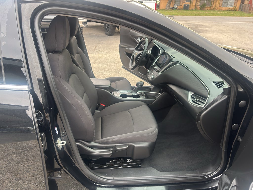 2021 Chevrolet Malibu FWD RS