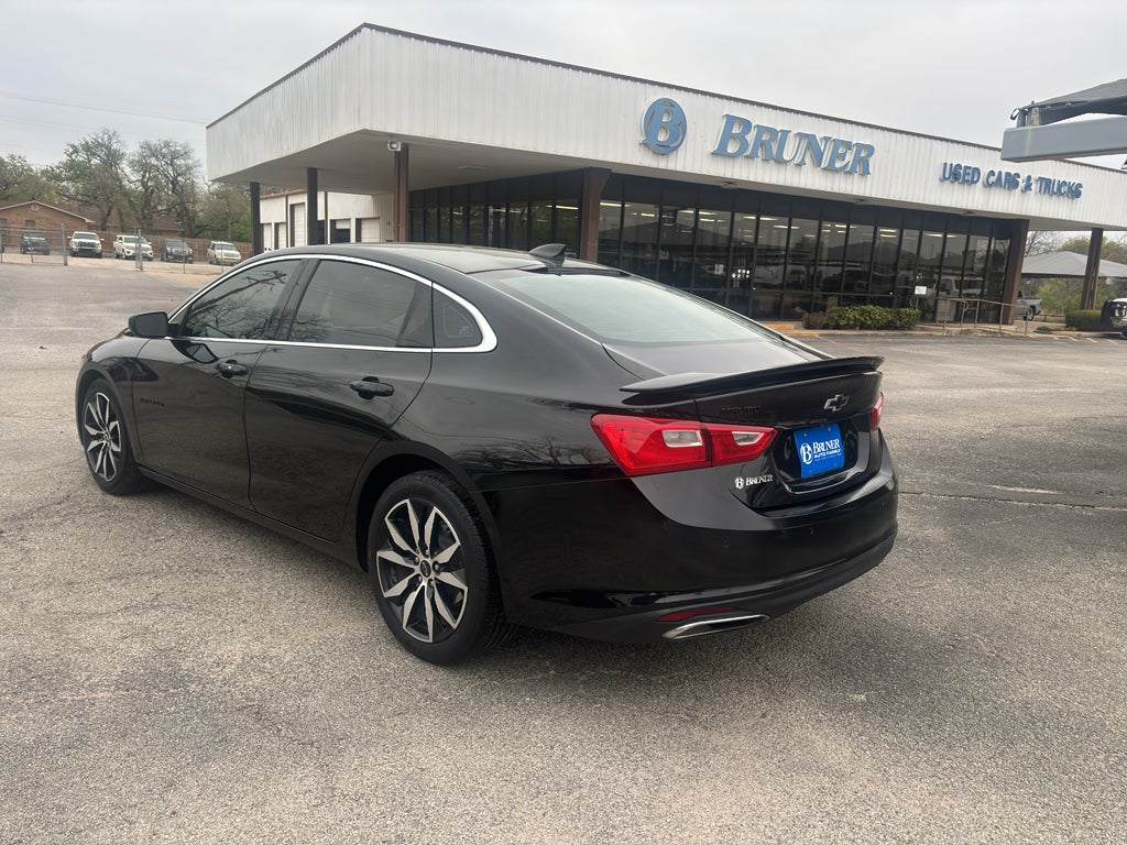 2021 Chevrolet Malibu FWD RS