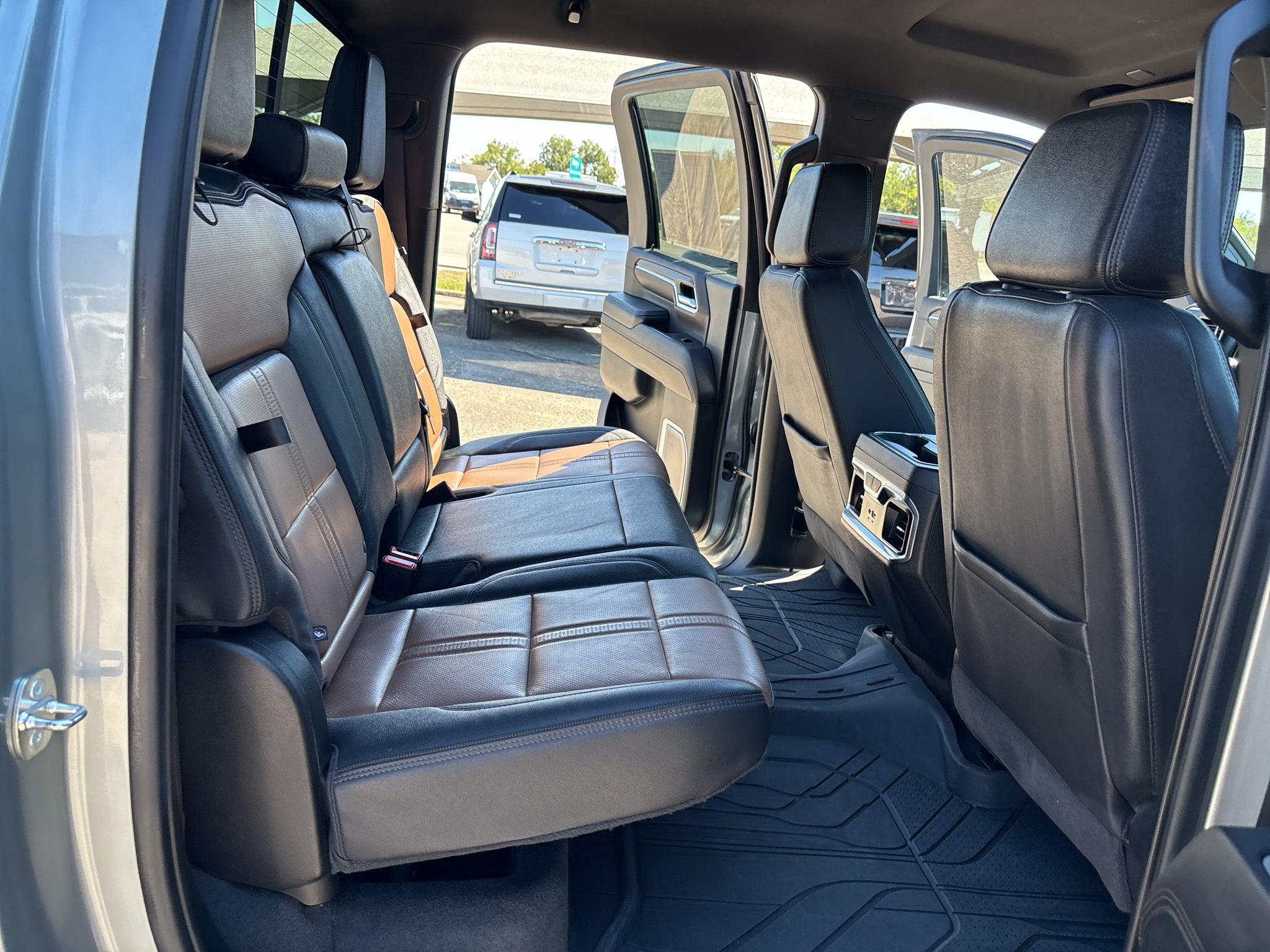 2024 Chevrolet Silverado 3500HD 4WD Crew Cab Long Bed High Country
