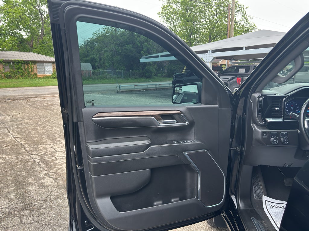 2024 Chevrolet Silverado 1500 4WD Crew Cab Short Bed RST