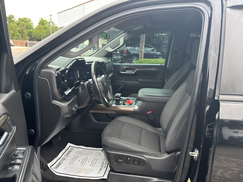 2024 Chevrolet Silverado 1500 4WD Crew Cab Short Bed RST