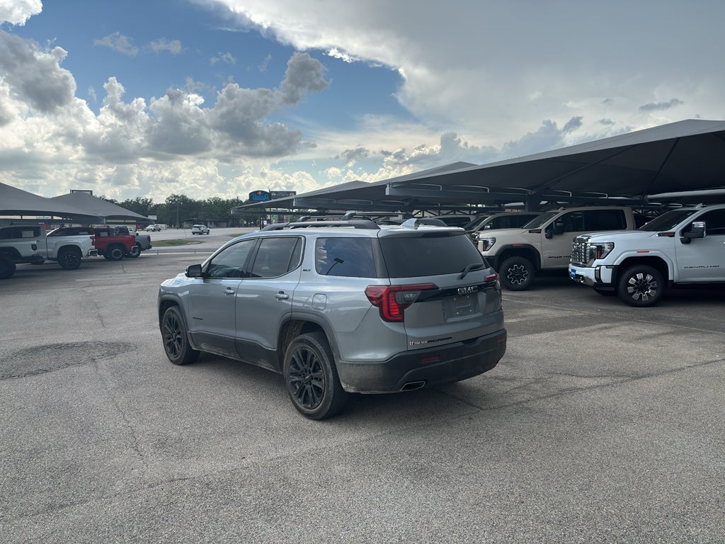 2023 GMC Acadia FWD SLT