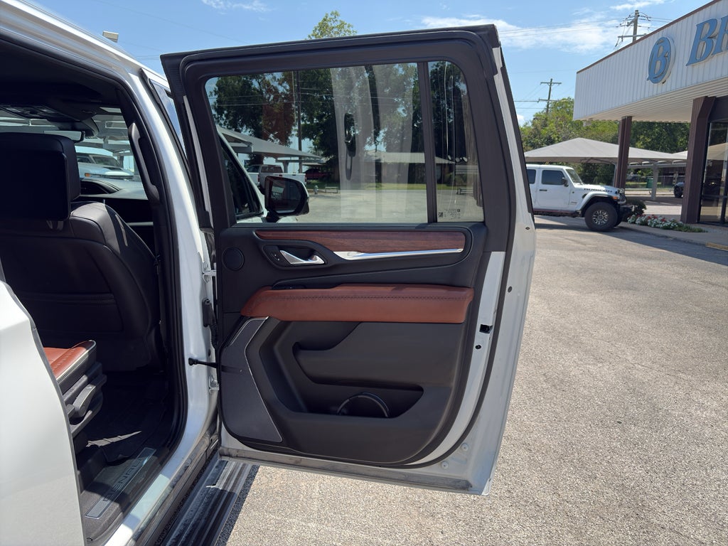 2024 GMC Yukon XL 4WD Denali Ultimate