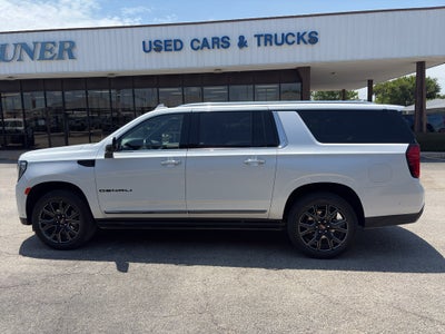 2024 GMC Yukon XL 4WD Denali Ultimate