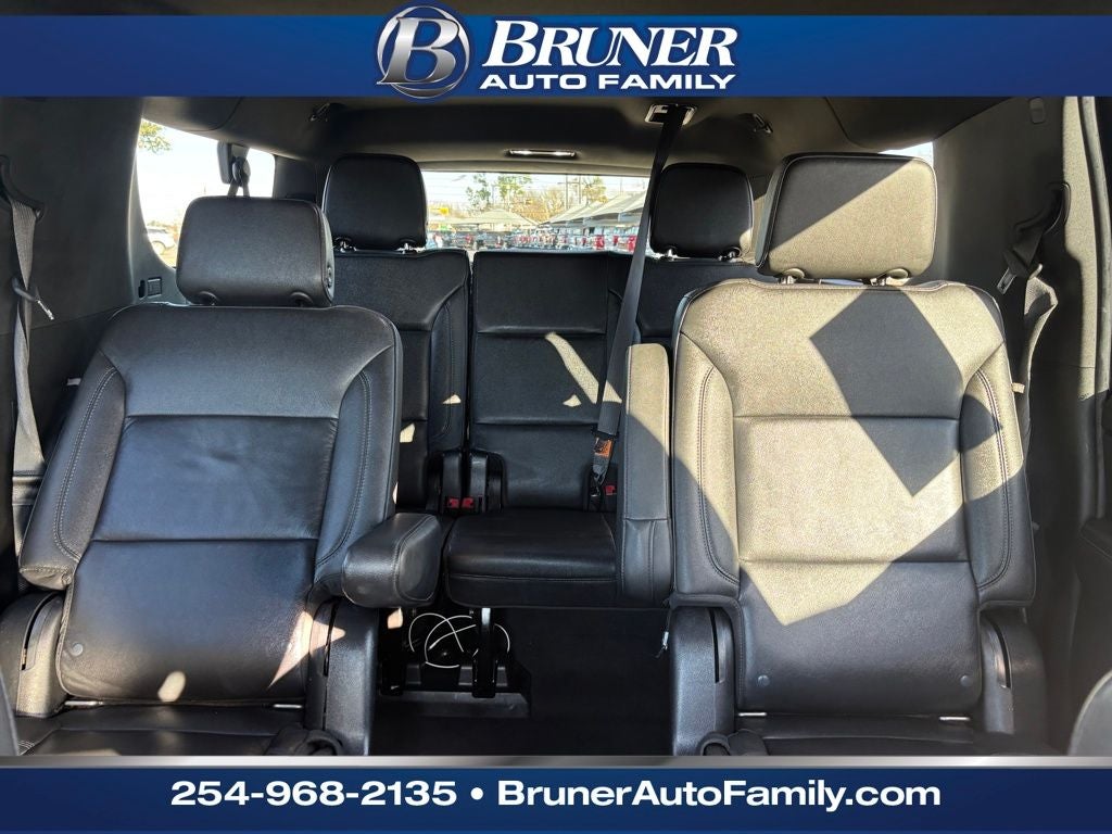 2022 Chevrolet Suburban 4WD Z71