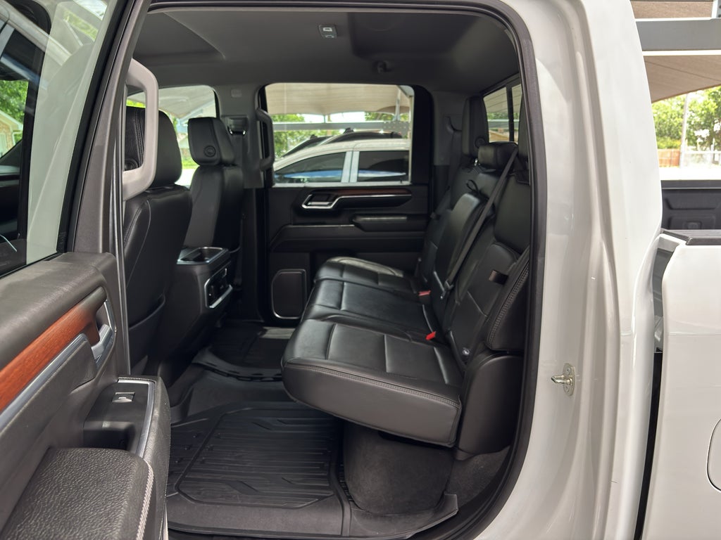 2024 GMC Sierra 2500HD 4WD Crew Cab Standard Bed Denali