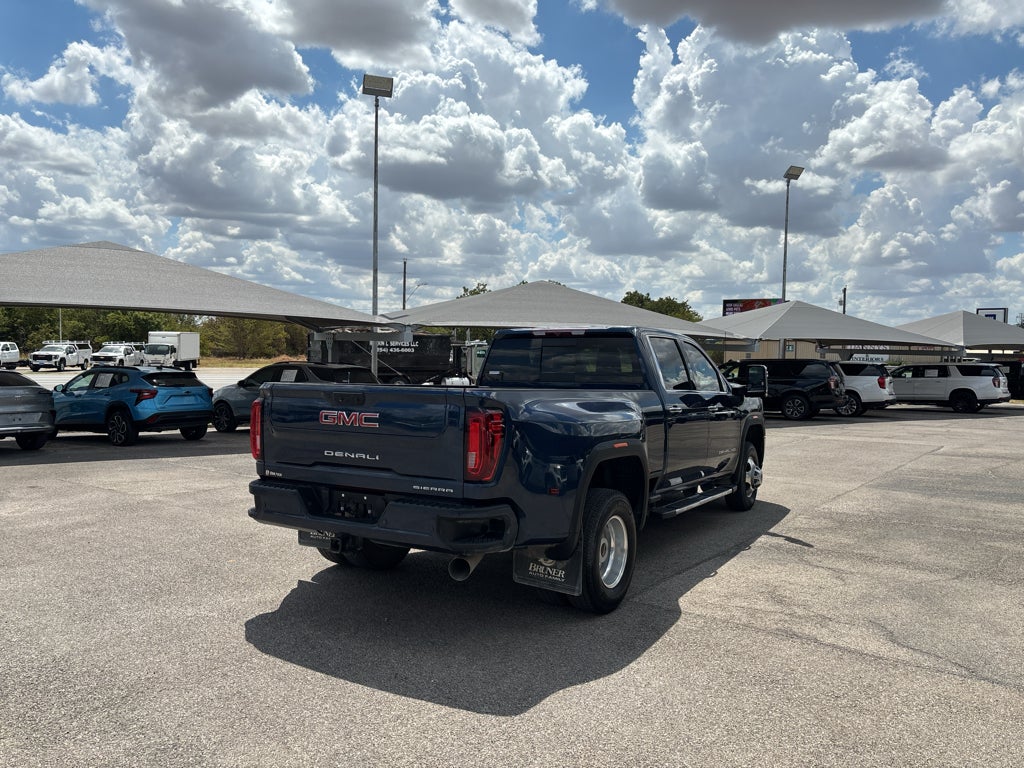 2022 GMC Sierra 3500HD 4WD Crew Cab Long Bed Denali