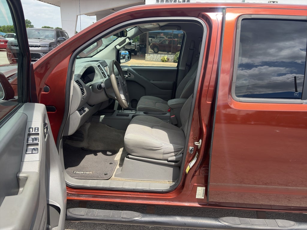 2016 Nissan Frontier SV