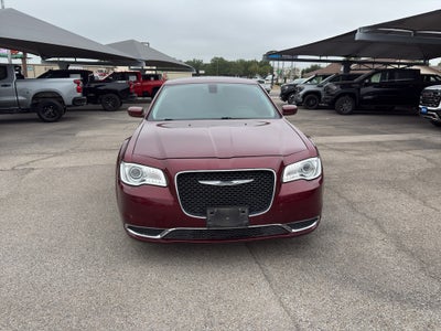 2016 Chrysler 300 Limited