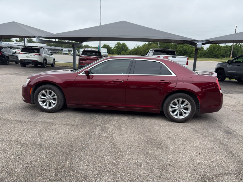 2016 Chrysler 300 Limited