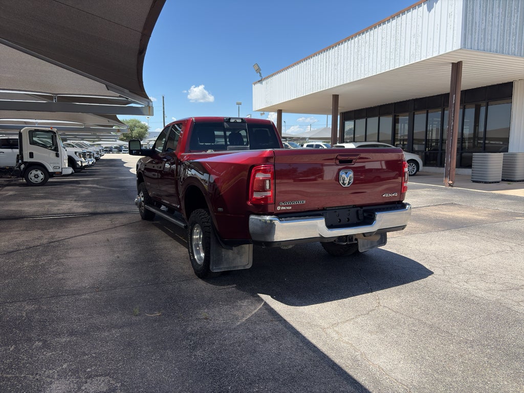 2024 RAM 3500 Laramie Crew Cab 4x4 8' Box