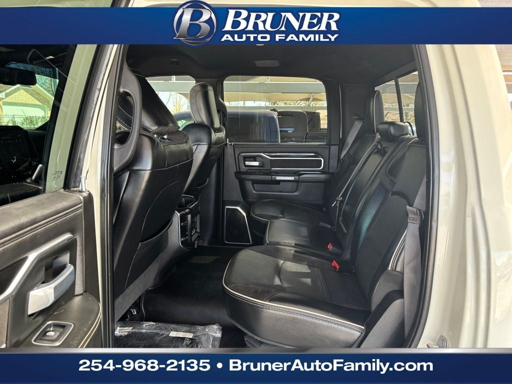 2019 RAM 2500 Laramie Crew Cab 4x4 6'4' Box