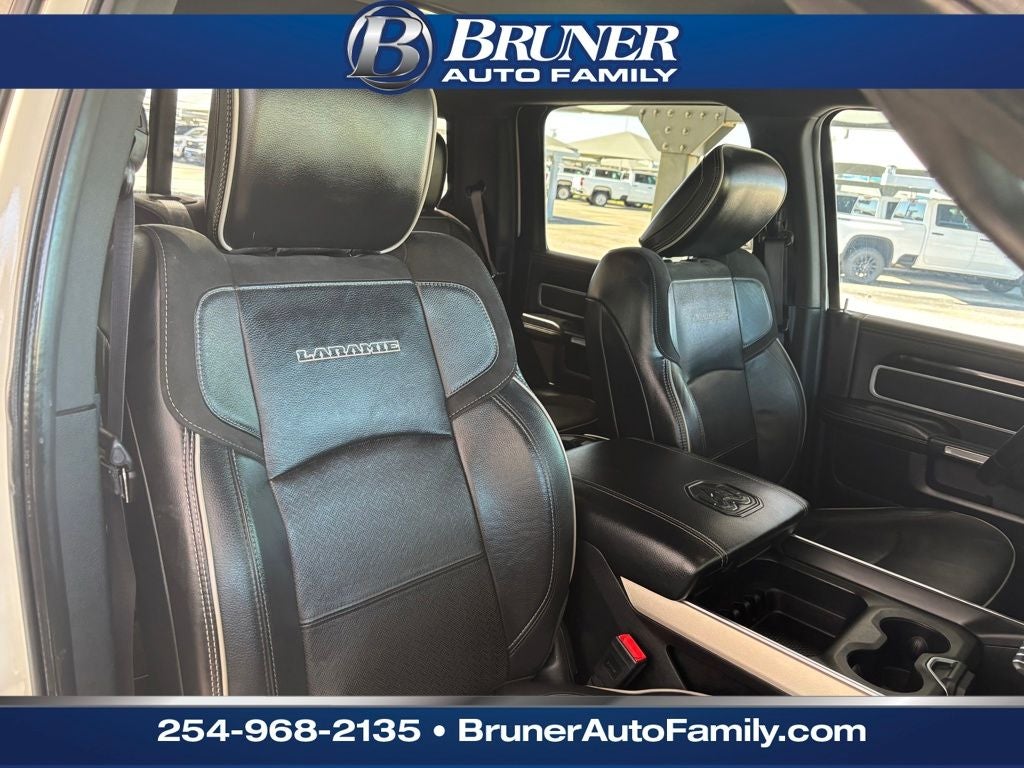 2019 RAM 2500 Laramie Crew Cab 4x4 6'4' Box