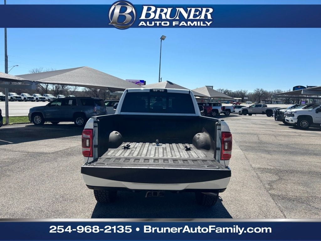 2019 RAM 2500 Laramie Crew Cab 4x4 6'4' Box