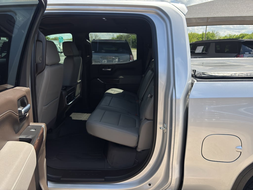 2021 GMC Sierra 1500 4WD Crew Cab Short Box SLT