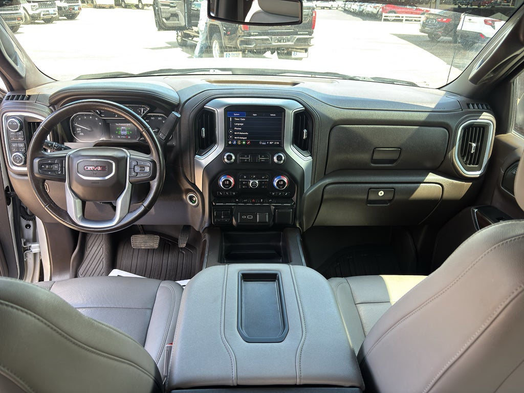 2021 GMC Sierra 1500 4WD Crew Cab Short Box SLT