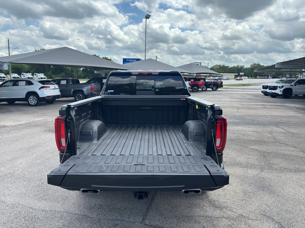 2026 GMC Sierra 1500 Crew Cab, Standard Bed, Denali, 4WD