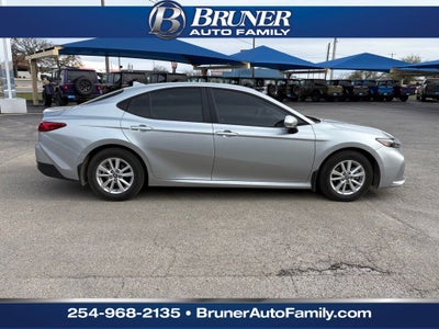 2025 Toyota Camry LE