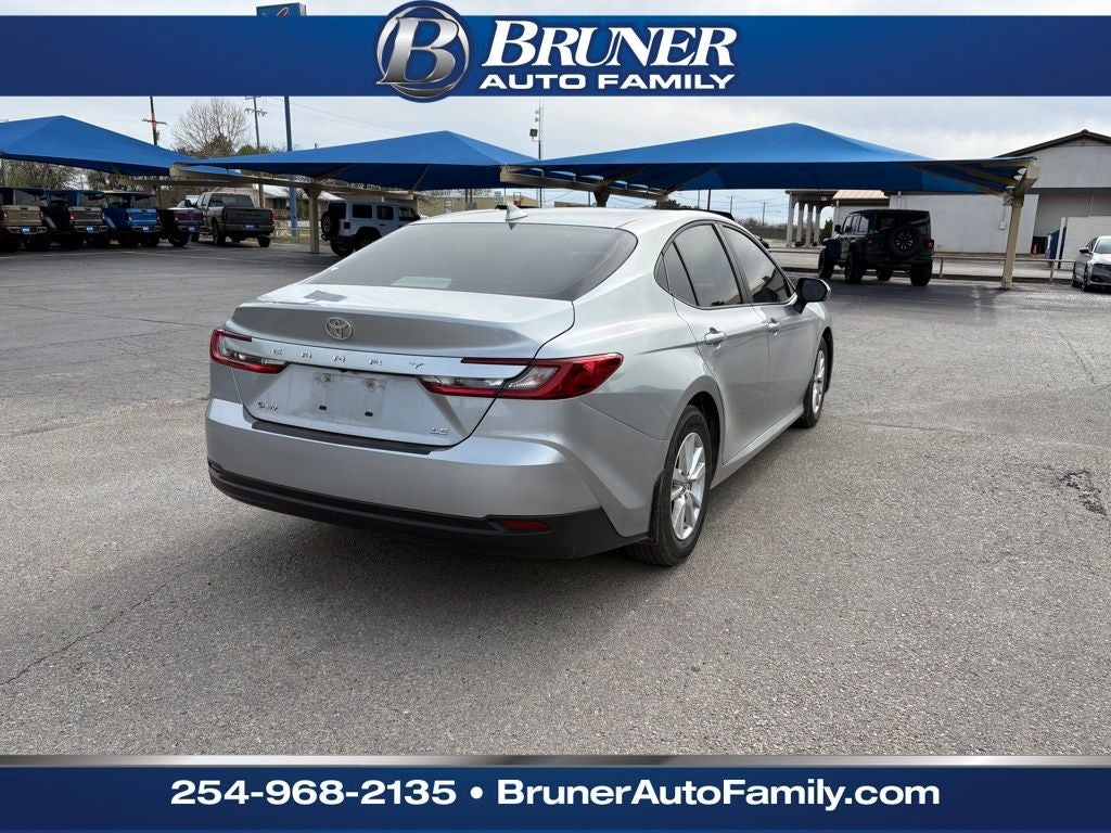 2025 Toyota Camry LE