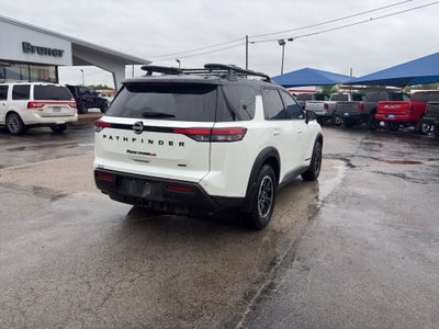2024 Nissan Pathfinder Rock Creek 4WD