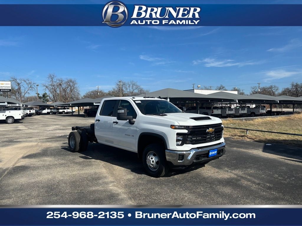 2025 Chevrolet Silverado 3500 HD Chassis Cab Work Truck