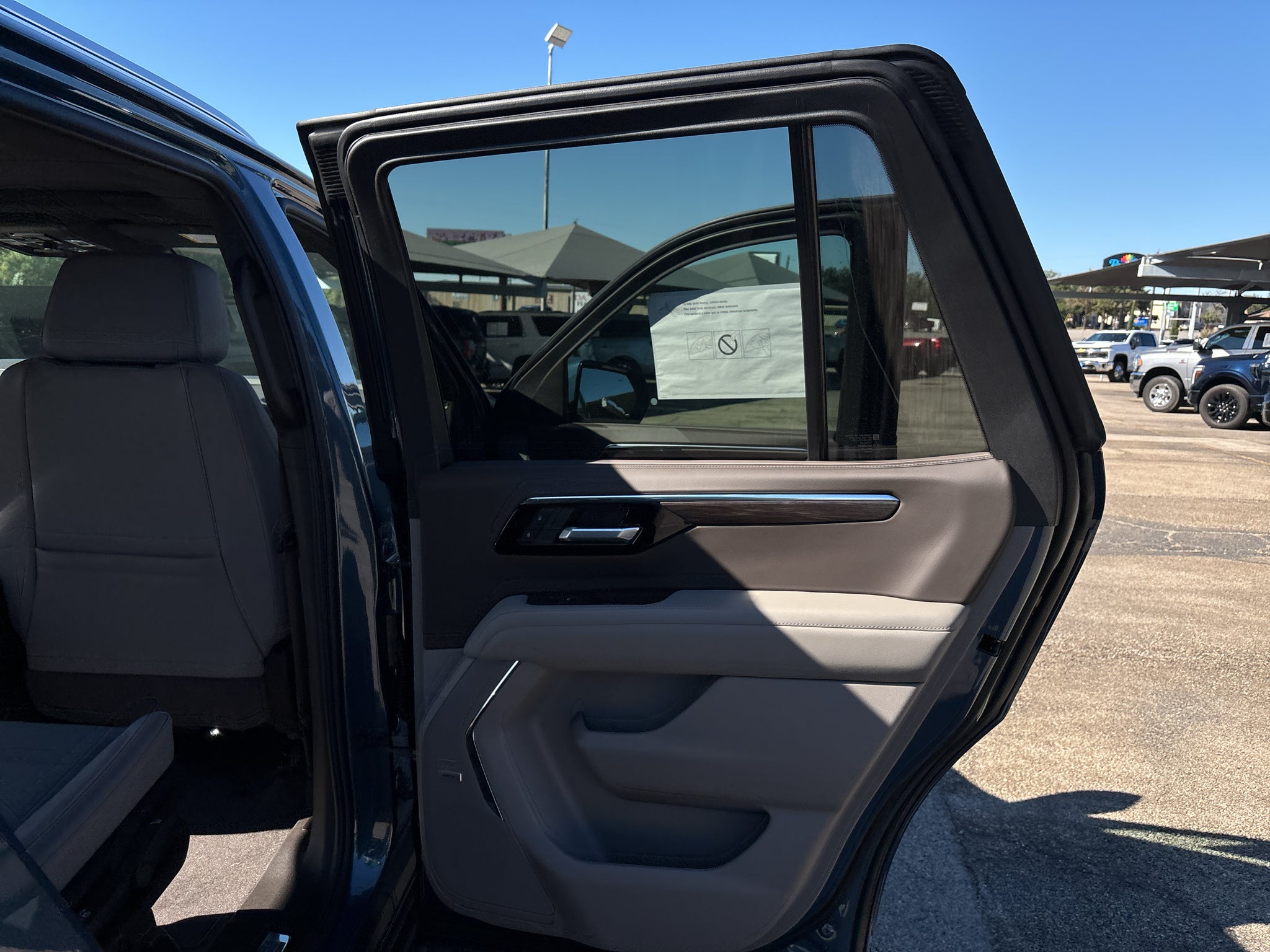 2027 Chevrolet Tahoe LT