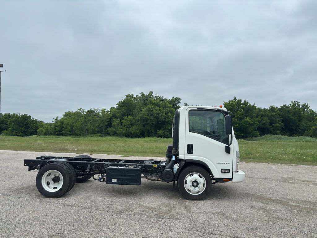 2024 Chevrolet Low Cab Forward 4500 XD Base