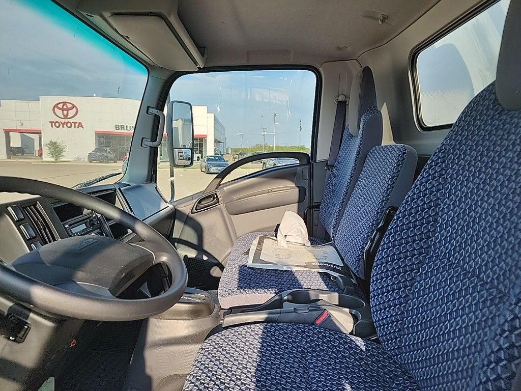 2024 Chevrolet Low Cab Forward 4500 HG 1WT