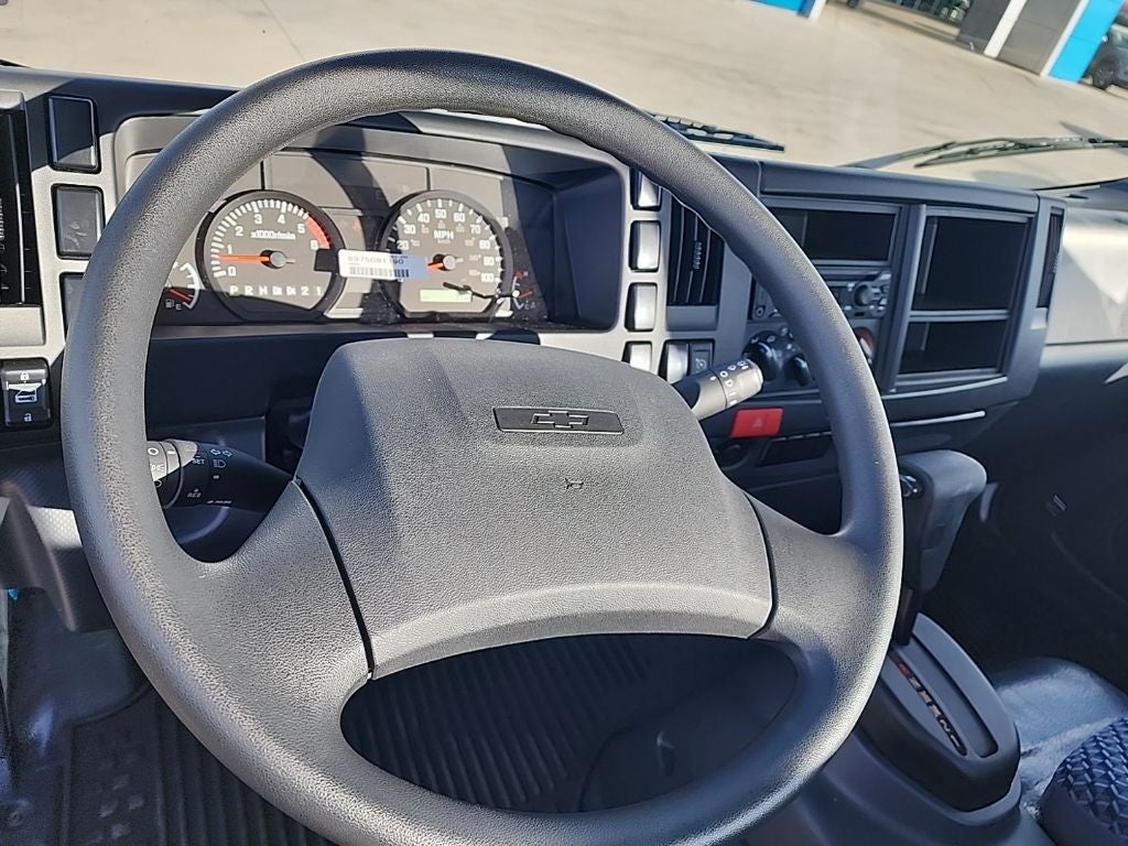 2024 Chevrolet Low Cab Forward 4500 HG 1WT